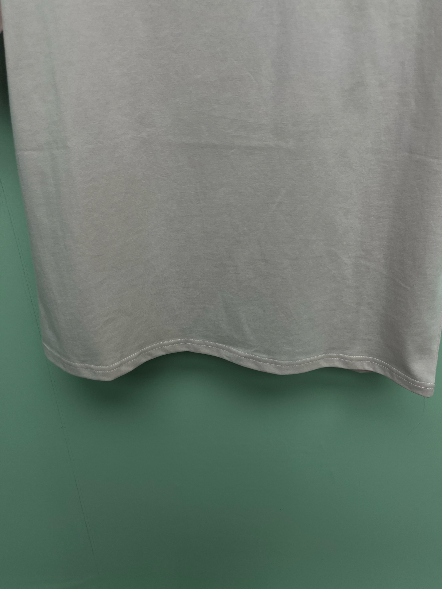 Women's short sleeves
